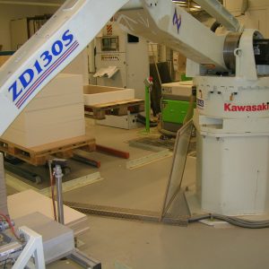 Ứng dụng robot Kawasaki trong sản xuất gỗ công nghiệp